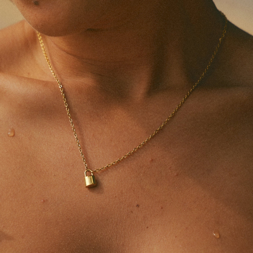 Ellie Initial Love Lock Necklace (Bundle)