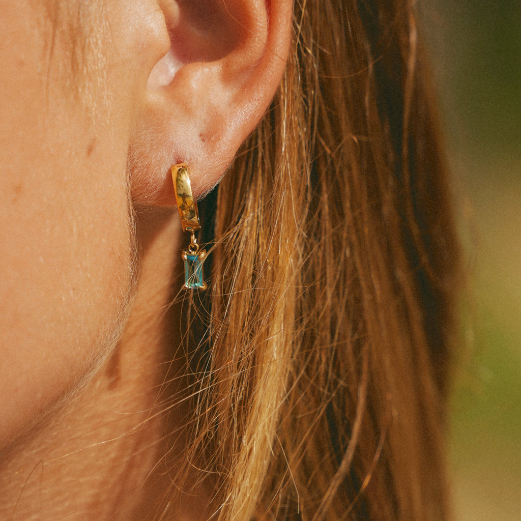 Bella Birthstone Huggies Earrings (Bundle)
